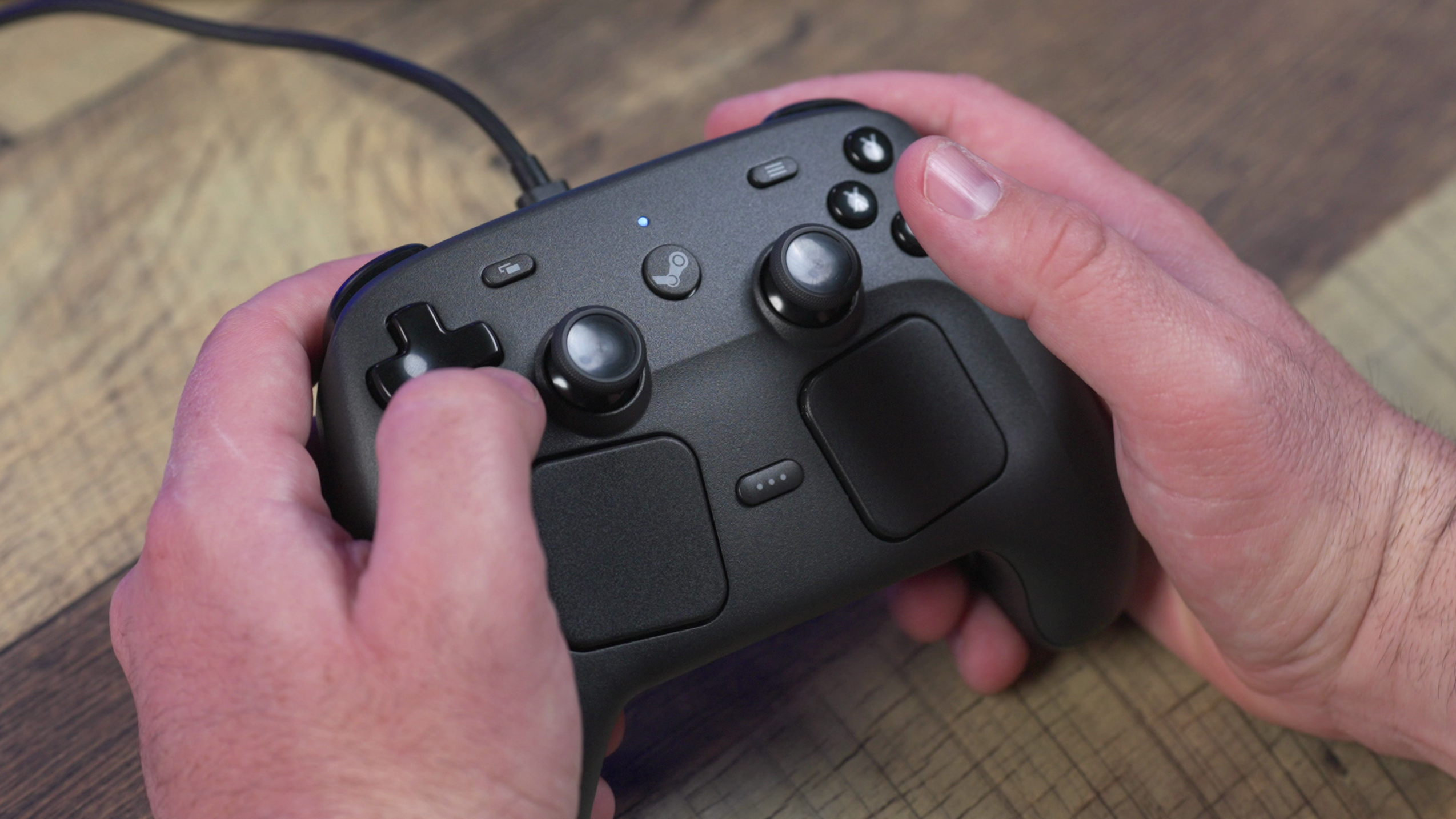 Steam Controller baru dan reservasi Valve